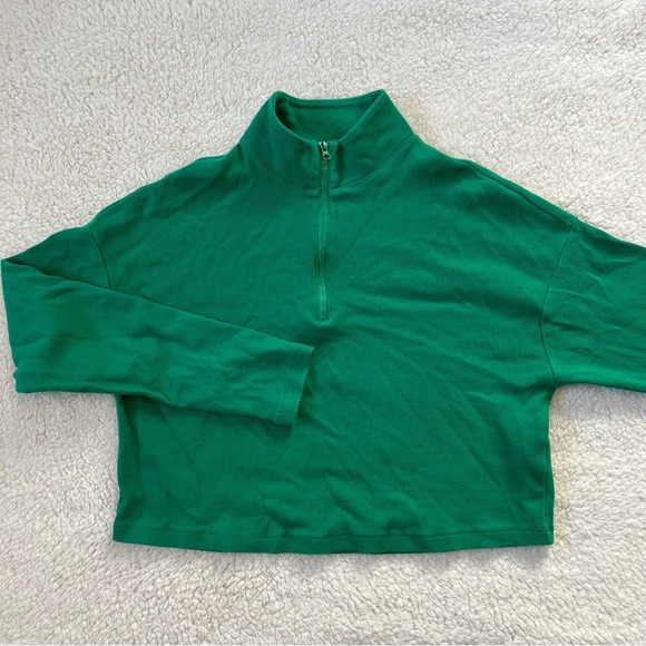 Garage Tops - Garage  Cropped long Sleeve